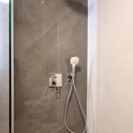 Апартаменты Snowly Apartment-bjelasnica