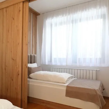 Snowly Apartment-bjelasnica Белашница